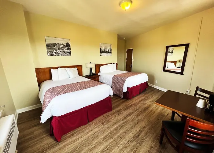 Lenox Hotel And Suites